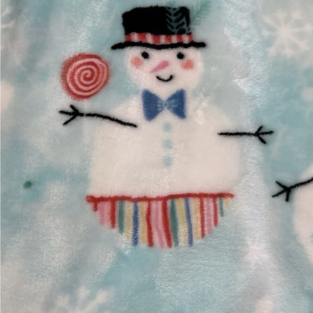 Sugarplum Dreams 2-Pc Set 50”x60” Throw Blanket & Earmuffs Colorful Snowman NWT
